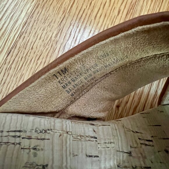 Like New Korks Faithe Platform Wedge Sandal Size 11M - Picture 7 of 7